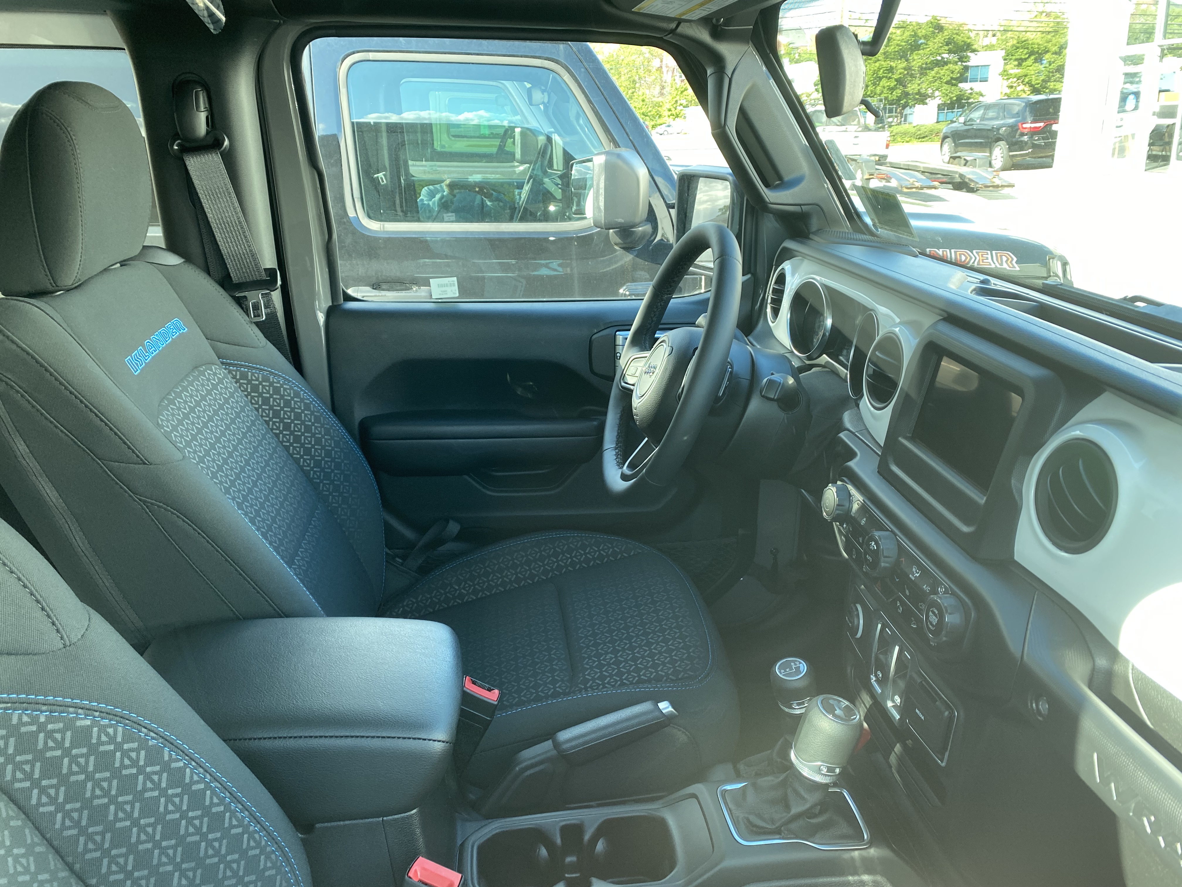 Jeep Wrangler JL interior seats